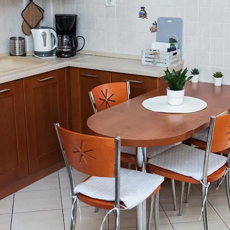 Apartment Lovely In Peristeri *