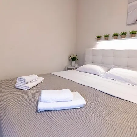 Acropolis House Apartment *