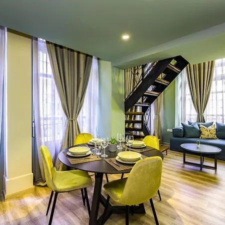 Urban Tales Aparthotel