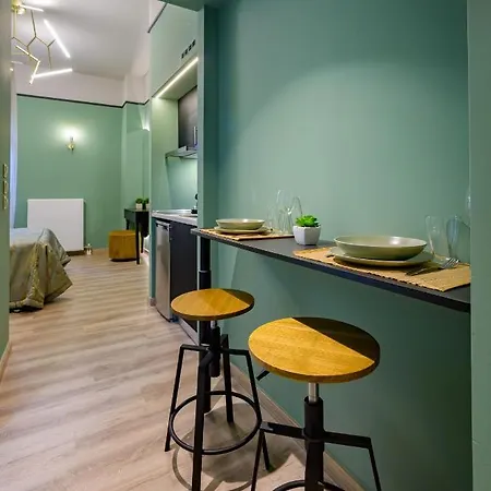 Aparthotel Urban Tales *
