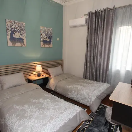 Bratis House * أثينا