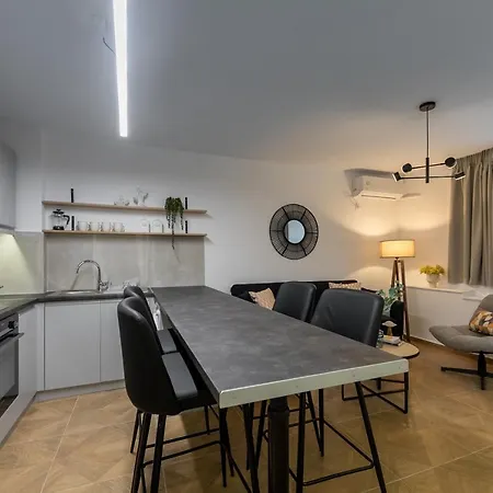 Apartment Phaedrus Living Luxury Downtown Flat Acropolis