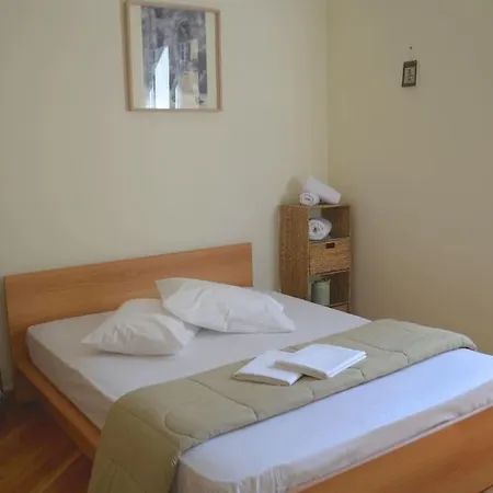 Sunny Quiet Apatment At Lycabetous Apartment Athens
