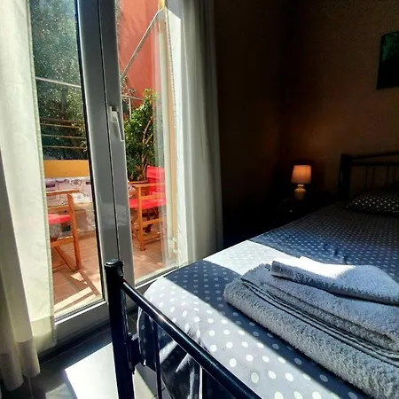 Ilias' Cosy And Relaxing Apartment Athens