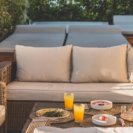 Luxury With Acropolis View Terrace And Jacuzzi In The Heart Of - Living Stone Azurite Appartement