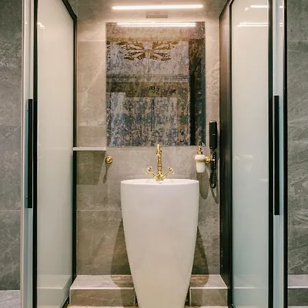 ホテル Neapolis 1897 Boutique Luxury アテネ