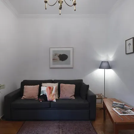 Fyllis17 - Cozy In The Heart Of Athens