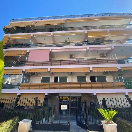 Luxury Close To Glyfada Apartment *