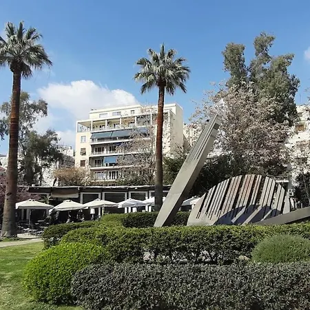 Apartment Comfortable Apt, Next To Archeological Museum! *