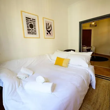 Boho Luxury 2 Bedroom Apartment, Acropolis Museum View Apartment *