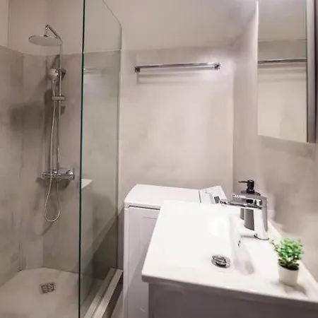 Boho Luxury 2 Bedroom Apartment, Acropolis Museum View Athens