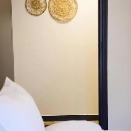 Boho Luxury 2 Bedroom Apartment, Acropolis Museum View * Athens