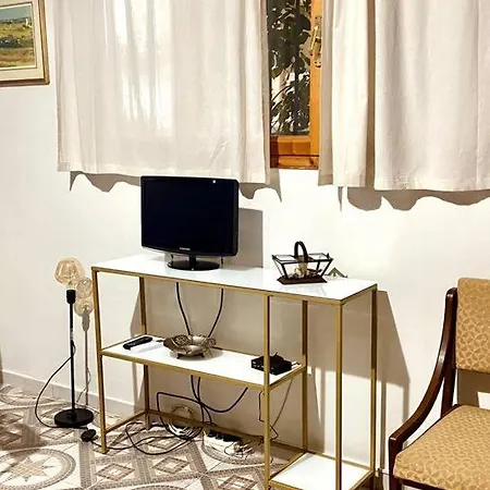 In Near Acropolis Apartment *