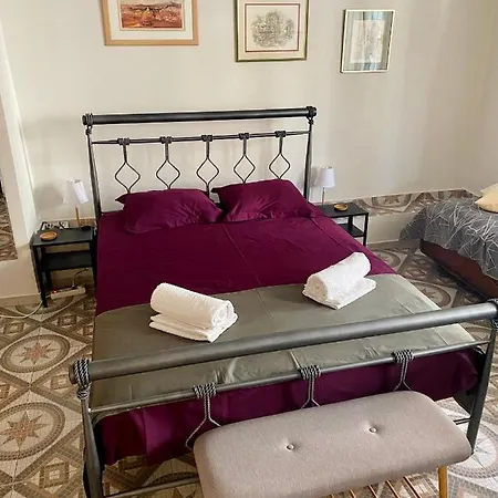 Apartment In Near Acropolis *