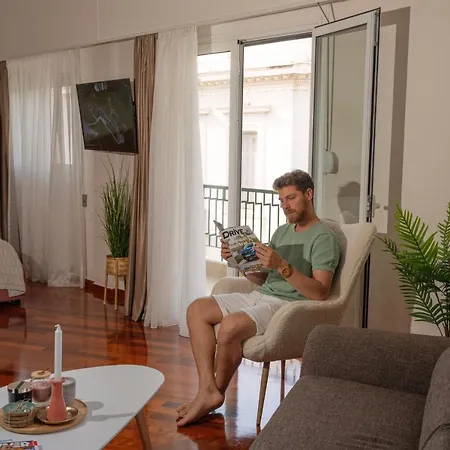 Visum Acropol ,3br - Private Terrace-jacuzzi - Amazing View 아파트 아테네
