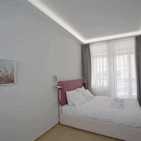 Tip - Athén