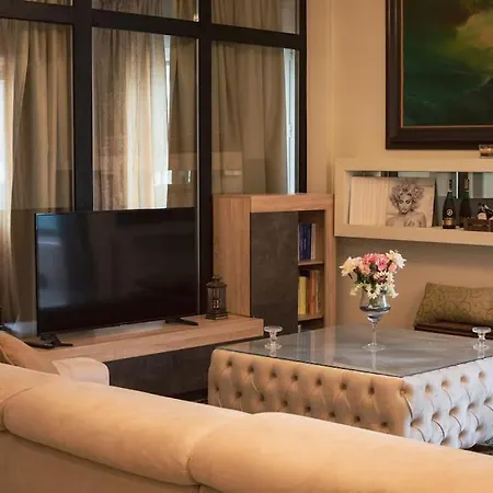 λabirinthia Apartment Athens