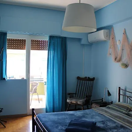 Petaluda House 1