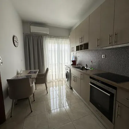 Apartament καλαισθητο διαμερισμα διπλα στο μετρο