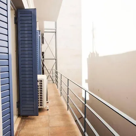 Pagrati Hilton Location Bentzi Family 5 Daire Atina