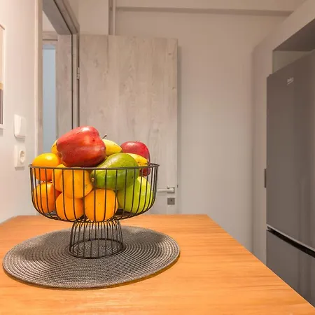 Apartment Spacious 2 Bedroom In Koukaki