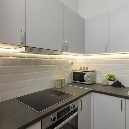 Apartment Spacious 2 Bedroom In Koukaki Athens