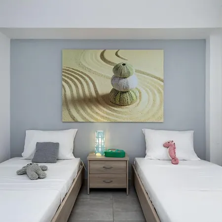 Apartman Vouliagmeni Stylish Homes By Blupine *
