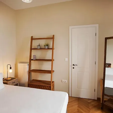 Pagrati Hilton Location Bentzi Family 5 Daire *