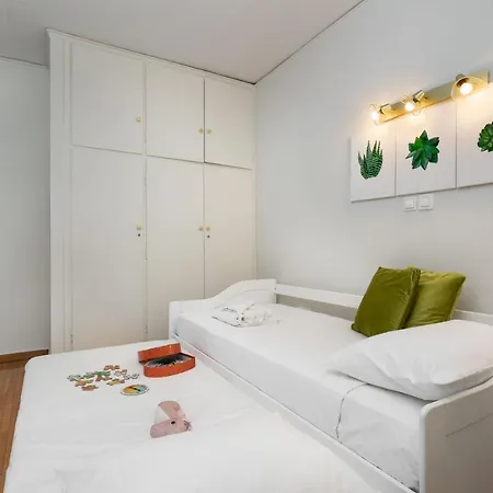 Apartment Secret Aktis By Blupine