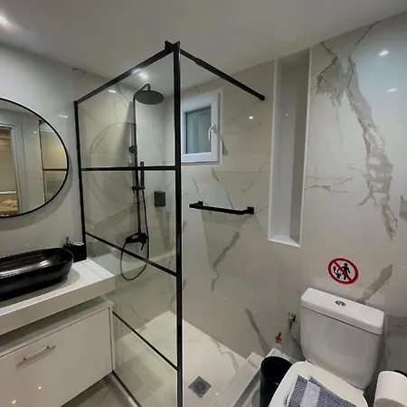 Monastiraki Heart - Luxury
