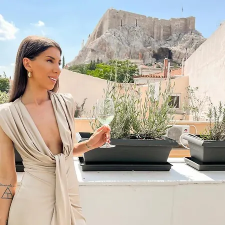 Step One | Luxury Right In The Heart Of Acropolis Next To Metro Station شقة أثينا