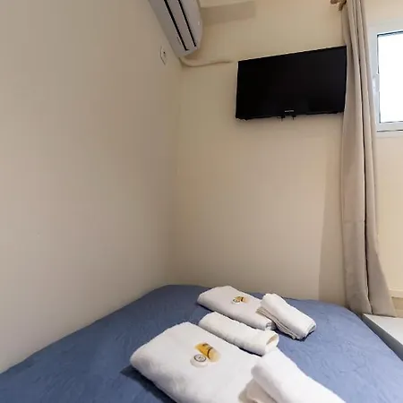 Apartamento Pure Urban Bedboxes Acropolis Metro Petralona