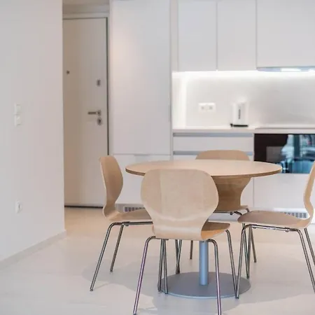 Charming 1br Apt In The Center Of Appartement Athene