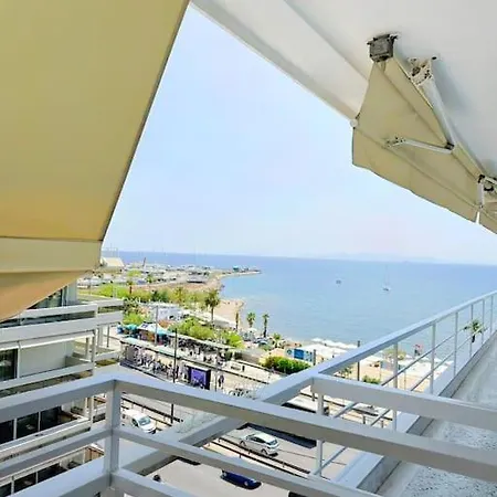 Seaside Gem In Paleo Faliro
