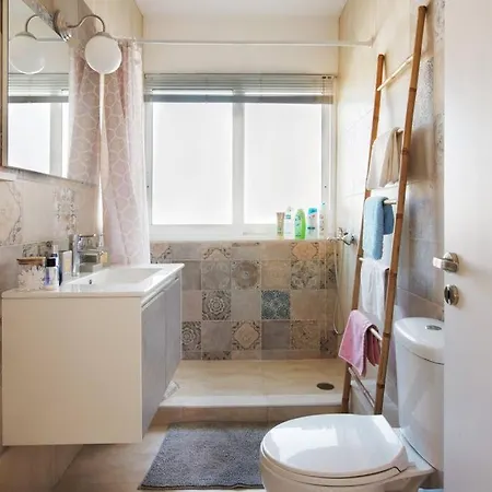 Apartamento Evanthia's 2-spacious, Central, 2bdr Apart,+balcony *