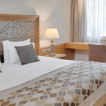 Divani Caravel