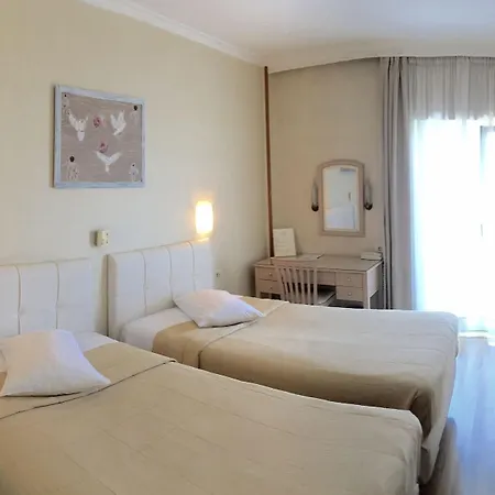 Hotel London 3*