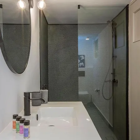 Petra & Phos Acropolis Luxury Apartment *