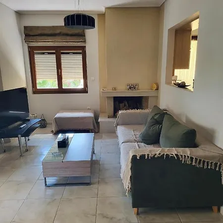 Luxe In Glyfada *