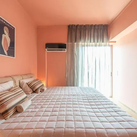 Serene Getaway In Thiseio Διαμέρισμα *