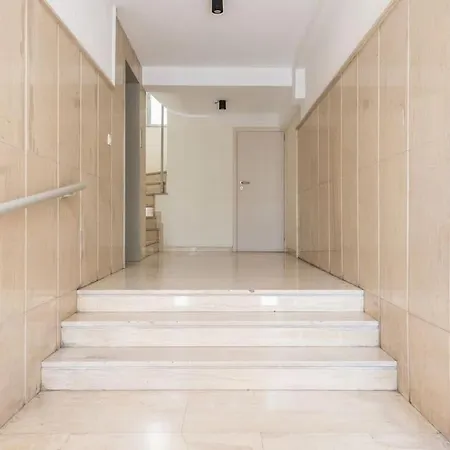 Serene Getaway In Thiseio * Αθήνα