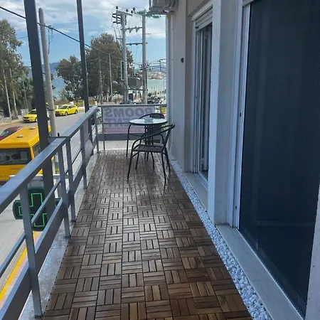 Hostal Seaview With Share Some Place