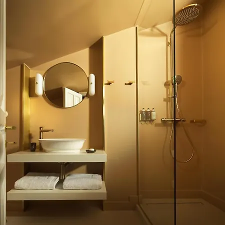 Hotel Monument Athene