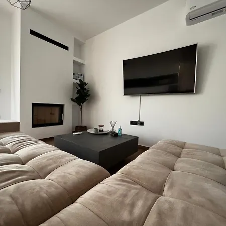 Apartment Medusa In Agios Dimitrios Athens