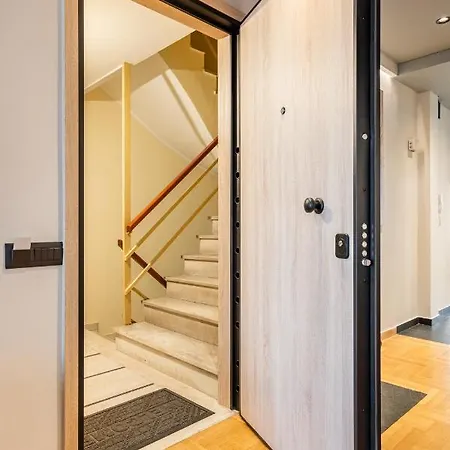 Διαμέρισμα Blue Lux 2br 2ba With Skyline View, Near Kolonaki