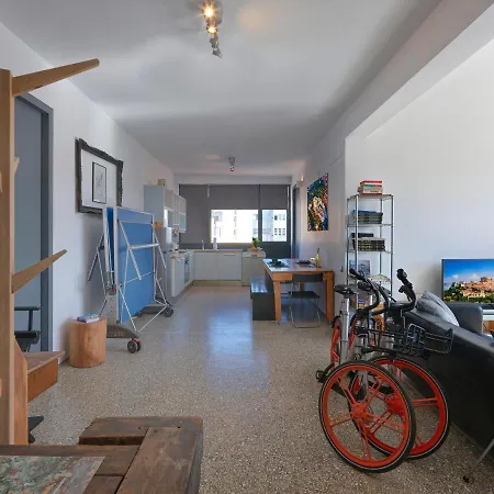 Eastern Aromas Loft In Psyri,