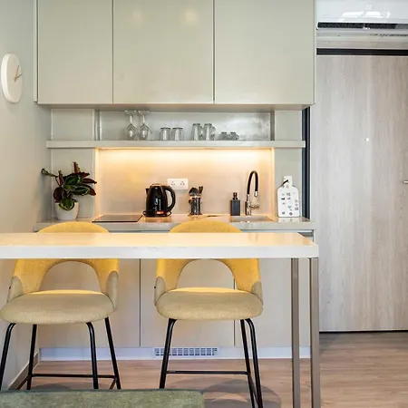 Yalarent Stunning At The Heart Of Appartement Athènes