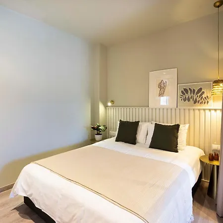 Yalarent Stunning At The Heart Of Appartement Athènes