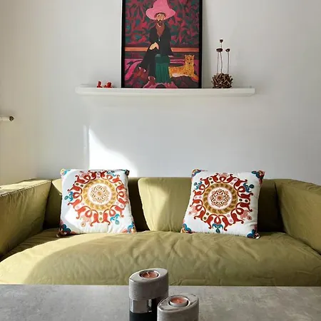 Apartment Walk Into Dream Of Acropolis 3