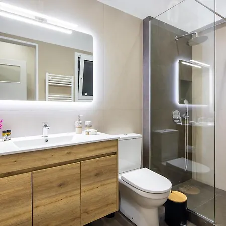 Renovated Near Acropolis * Atene